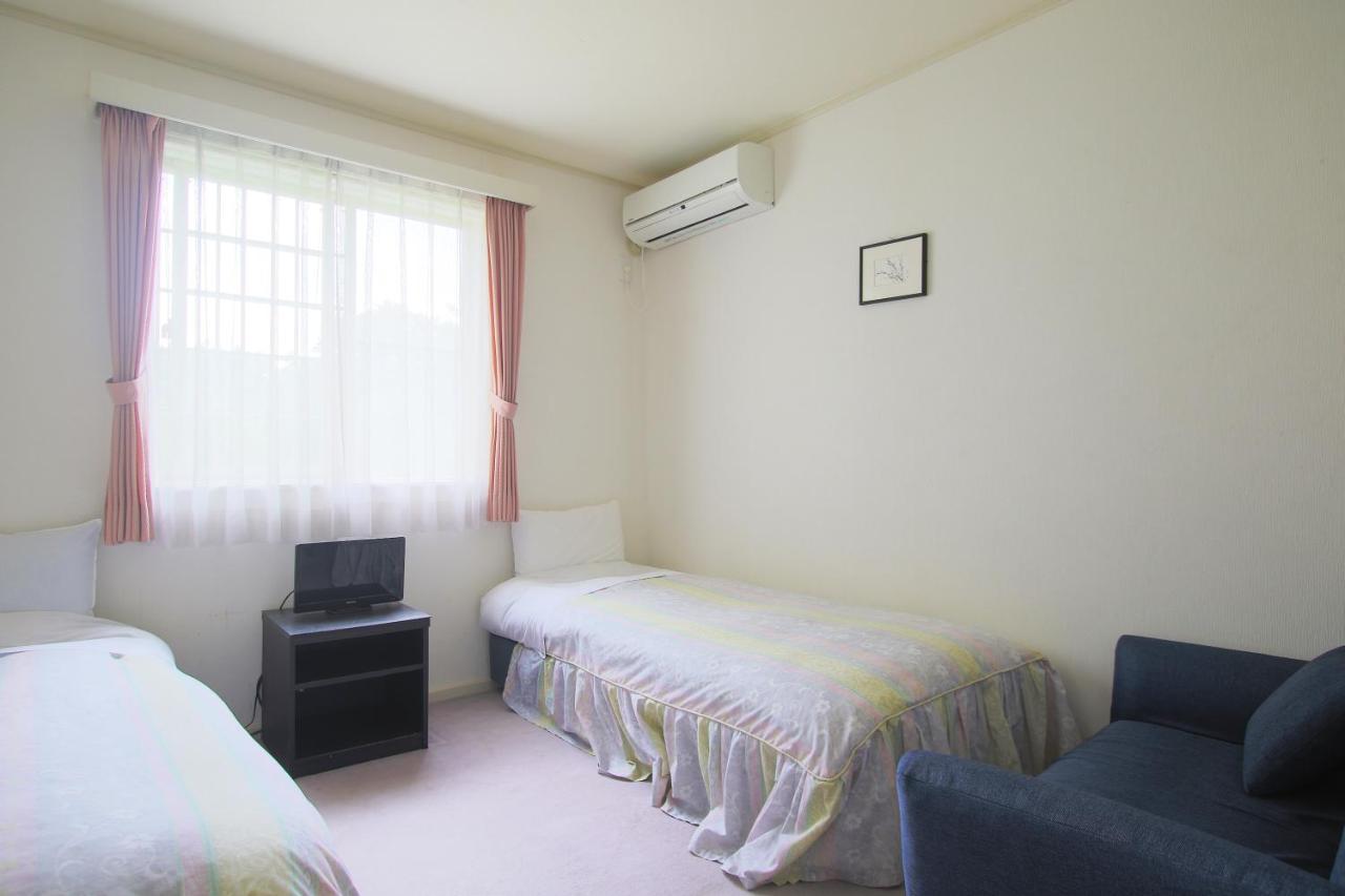 Mt Fuji B&B Pension Le Lagon Яманакако Экстерьер фото